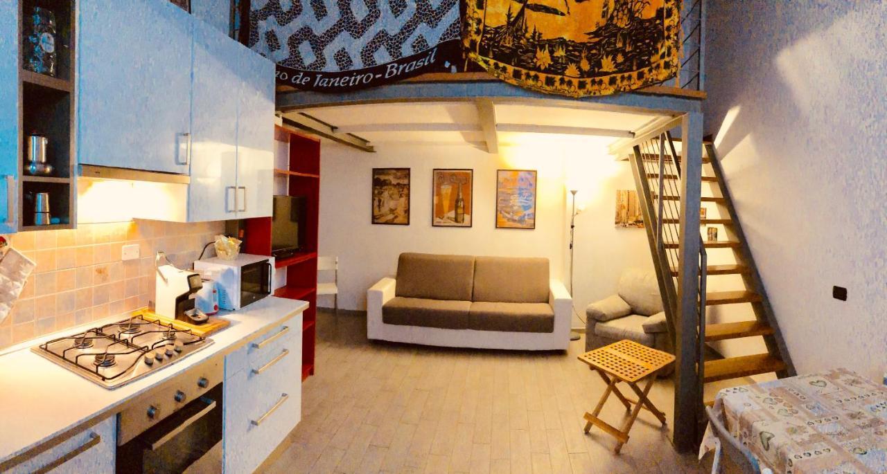 Casa Vacanze Roby Milão Exterior foto